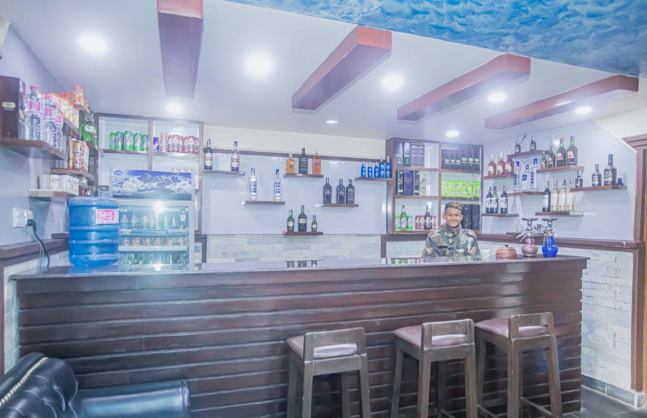 Hotel Dream Light Pokhara Extérieur photo